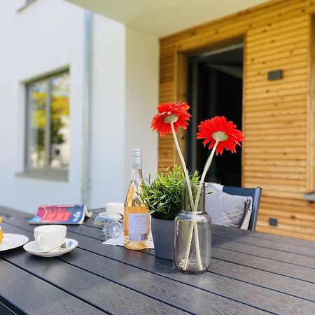 Ferienwohnung Auszeit In Den Parkvillen Carlota Und Candela Baabe Buitenkant foto